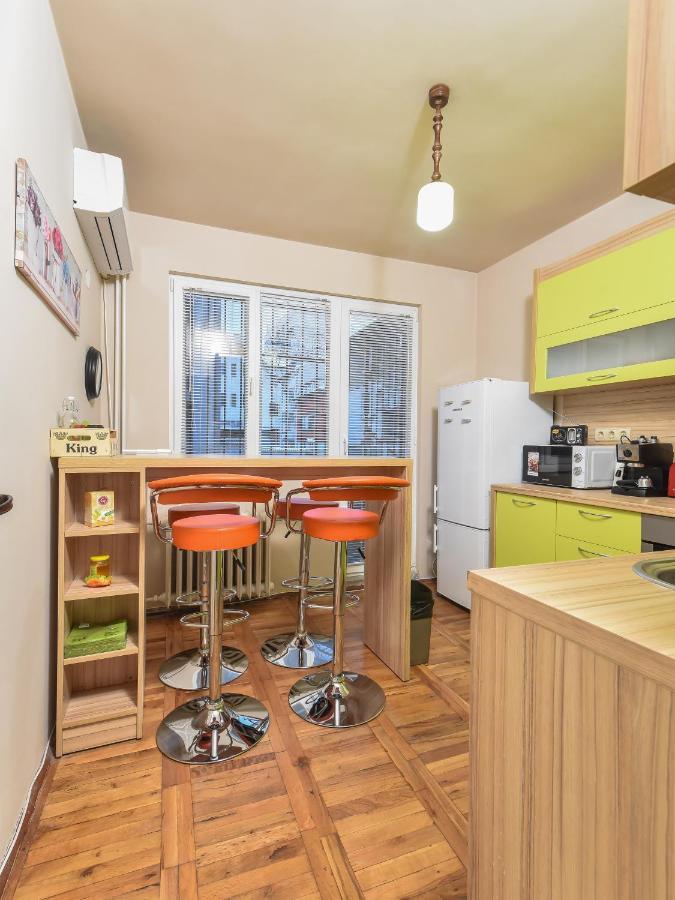 Vintage Spot - Colorful One-Bedroom Apartment By Flat Mаnager 소피아 외부 사진